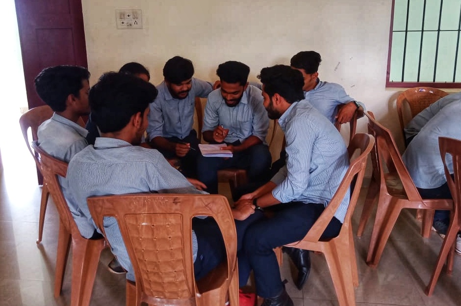 It was a brainstorming day for Dept. of Management students.